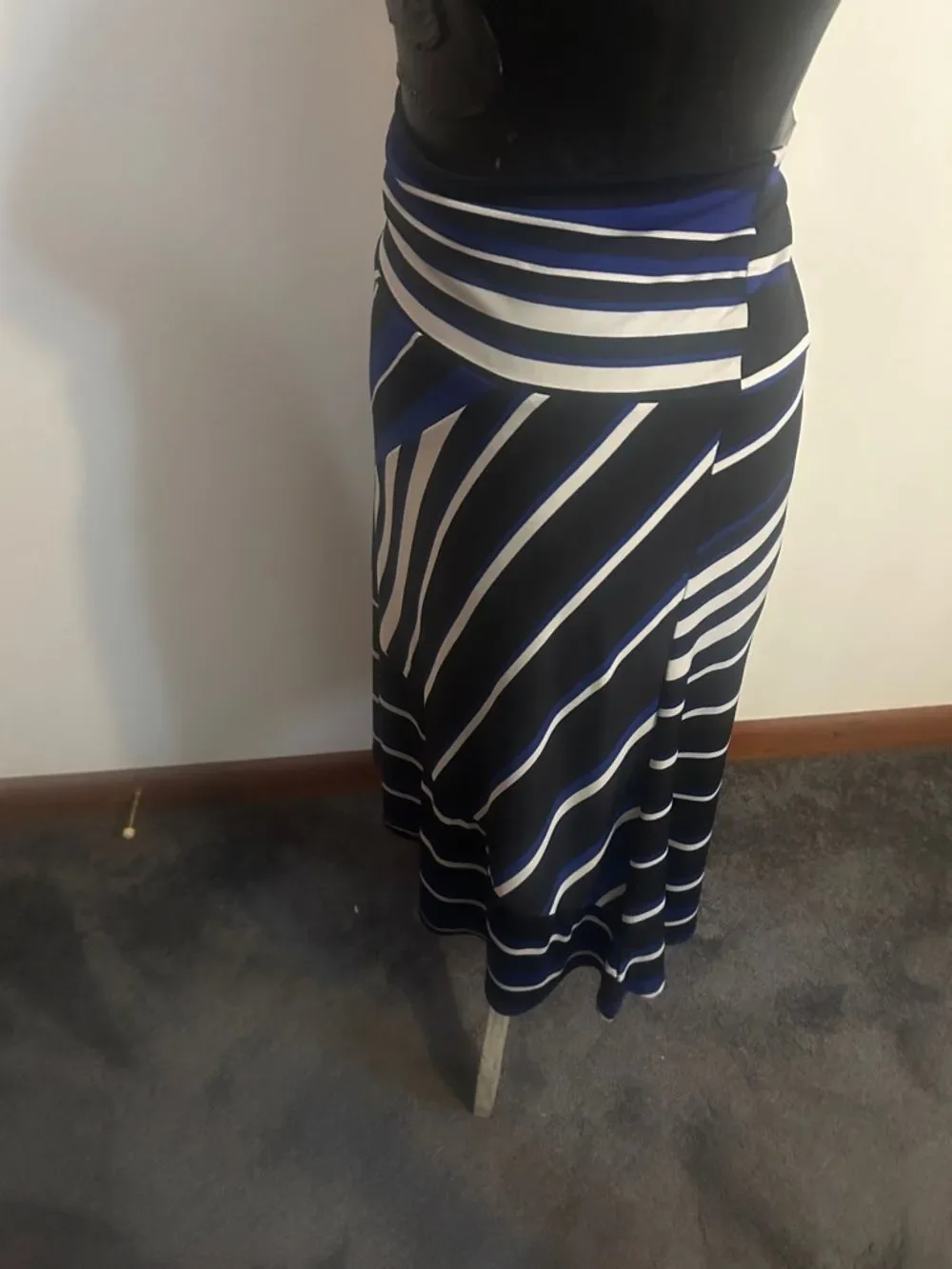 Susan Lawrence striped A-Line Midi Skirt in Blue, Black & White